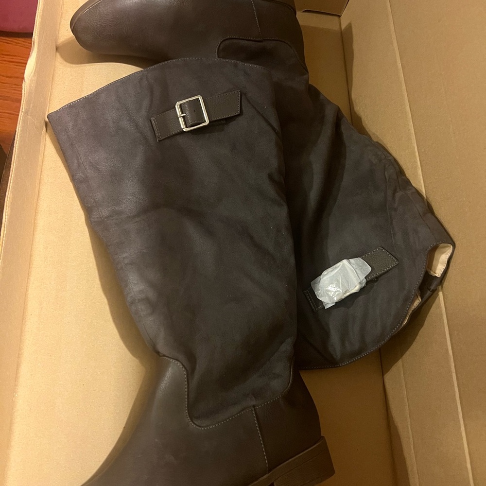 A Classy Chic Boutique Black Winter Boots